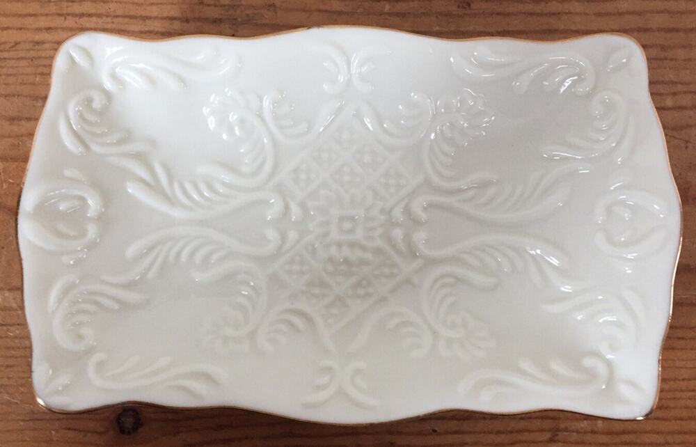 Formalities Baum Bros Small Vtg Style Vanity Tea Tray Cream White Gold Trim 6.5"
